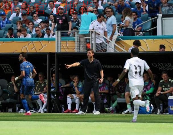 28场0球！皇马8000万先生低迷：沦为铁板凳 考虑冬窗离队